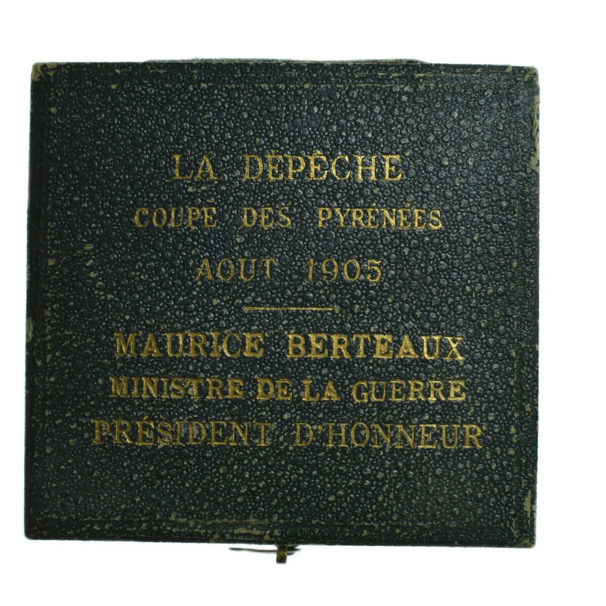 MEDAILLE BOITE COUPE DES PYRENEES